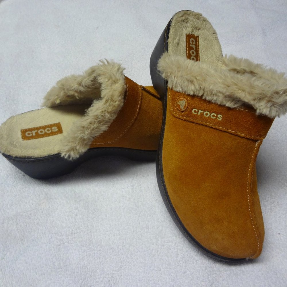 Crocs Carmel Suede Slip ons